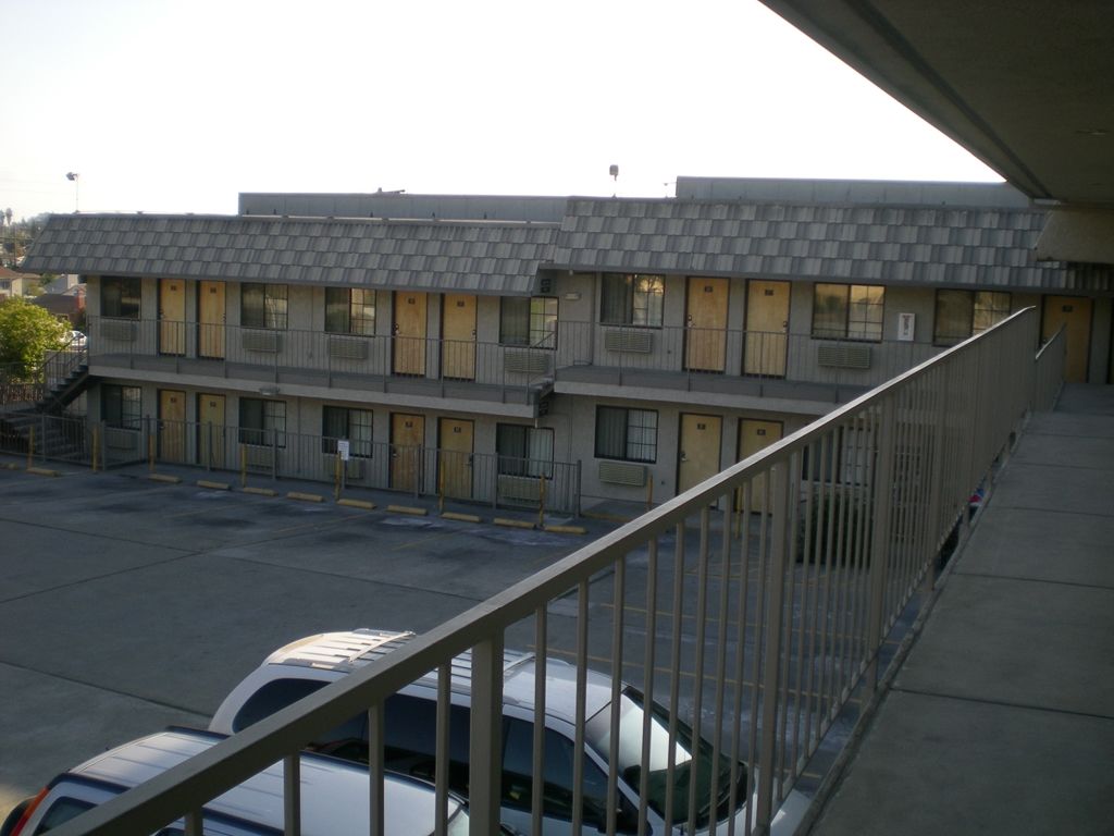 Crown Lodge Motel Oakland Dış mekan fotoğraf